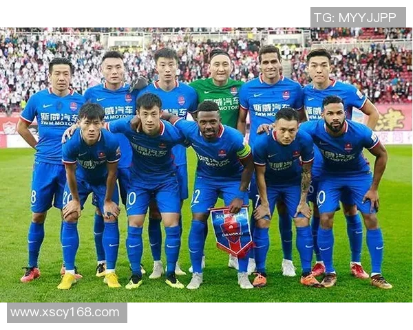 重庆足球队在最新状态排行榜中荣登第六名展现强劲实力与潜力